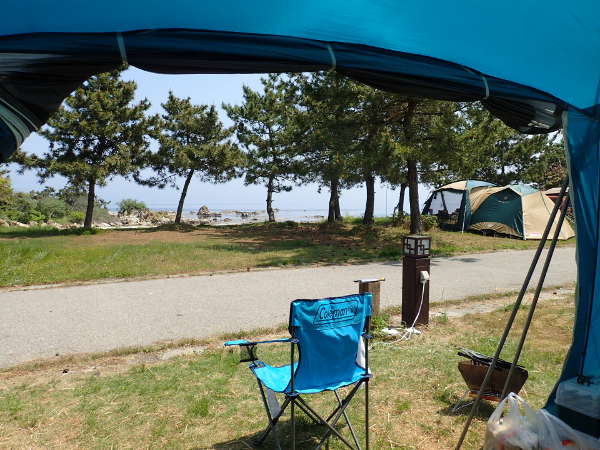 <h1>能登島松島オートキャンプ場の３３番サイトから見る日本海</h1>