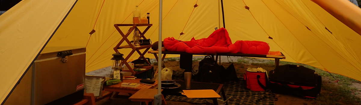 キャンプスタイルとキャンプ場の画像